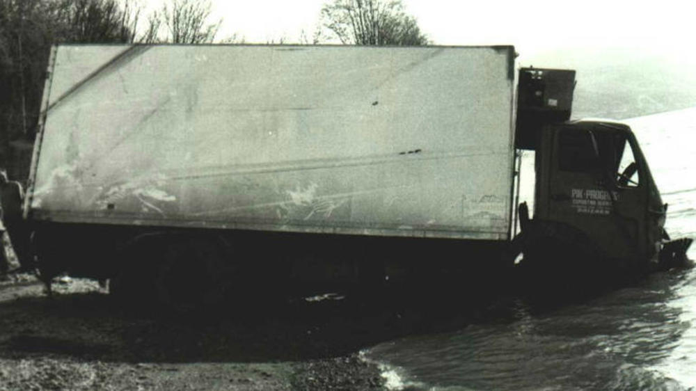 Kladovo refrigerator truck Albanian civilian bodies